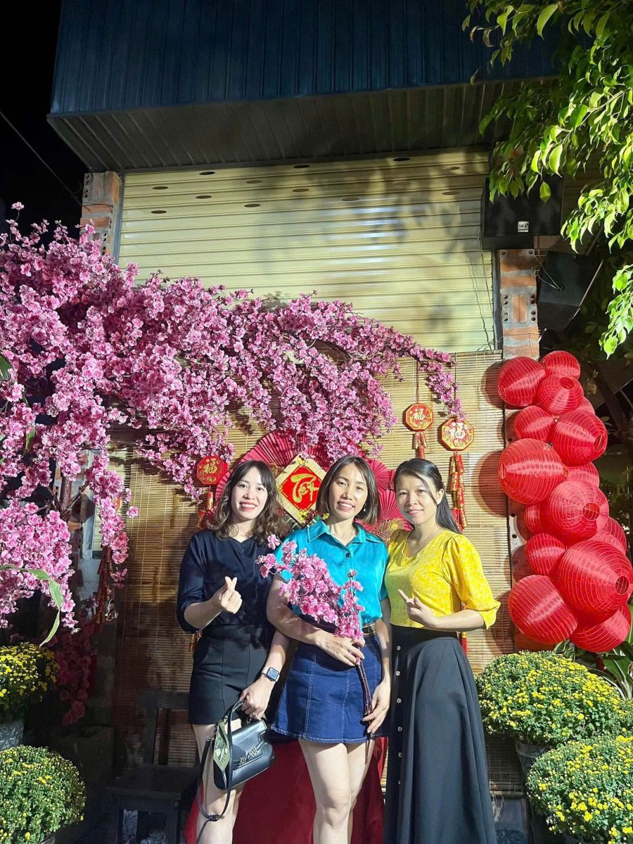 Dáng đẹp, da xinh – Phụ nữ  khu dân cư  Phú Mỹ Hiệp, DĨ AN, BÌNH DƯƠNG